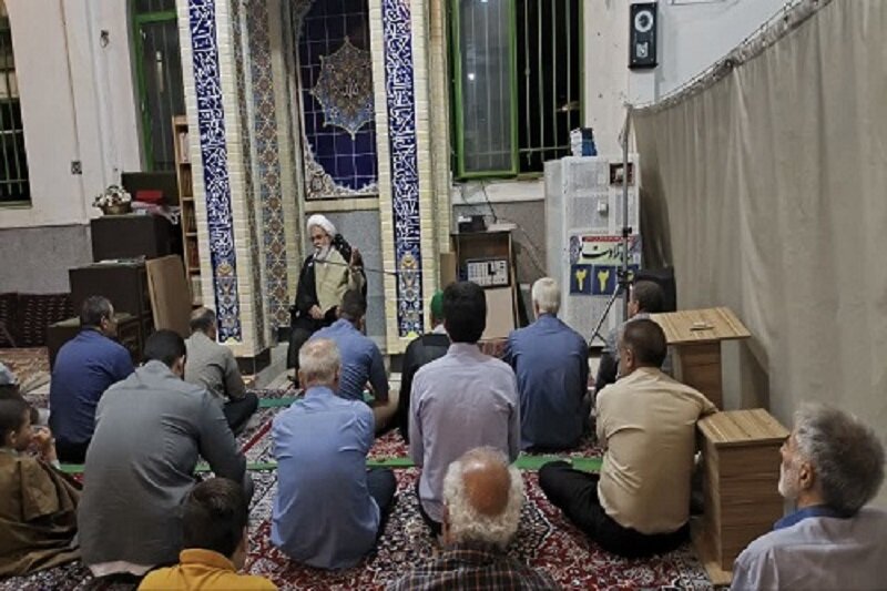 توطئههای دشمنان با درایت و مقاومت مردم خنثی خواهد شد+ عکس