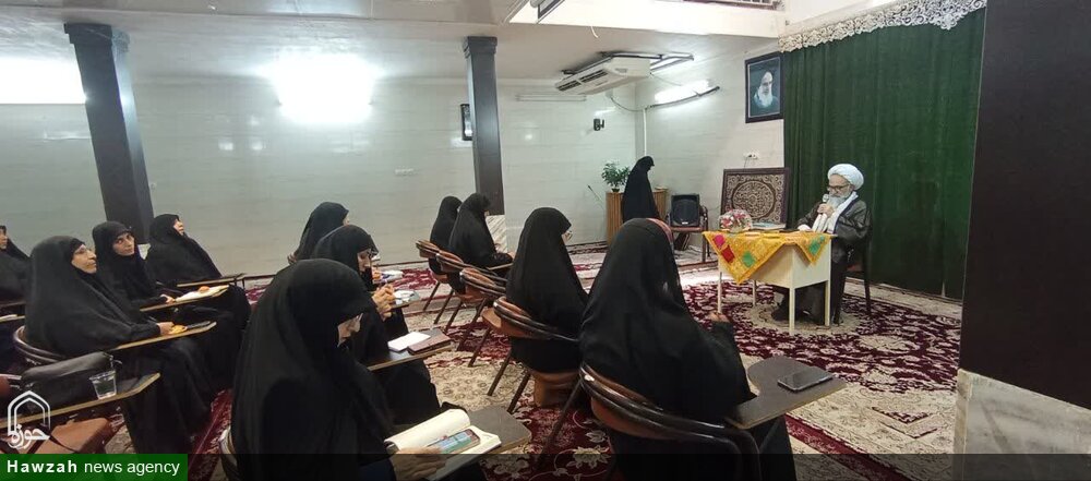 برگزاری همایش تبیینی-توجیهی مبلغات در آستانه ماه محرم در مرکز تخصصی الزهرا(س) شهرستان اهواز