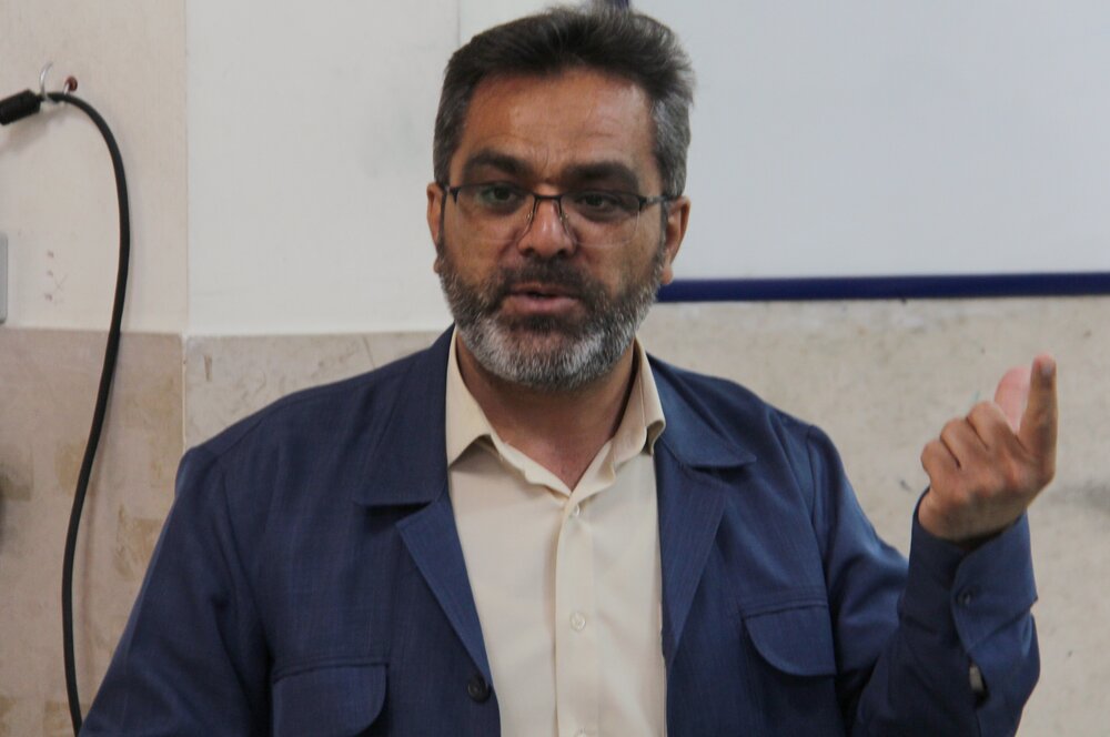 تبلیغ دین در عصر حاضر باید عالمانه، هوشمندانه و مخاطب‌محور باشد