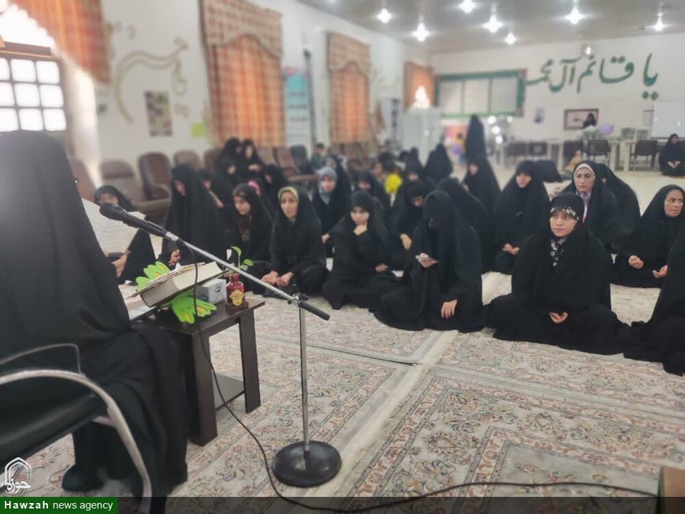 نشست بصیرتی در مدرسه علمیه الزهرا(س) مسجدسلیمان