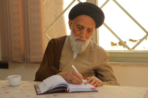 دیدار مدیرکل کانون پرورش فکری کودکان و نوجوانان با مدیر حوزه علمیه همدان