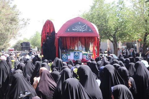 تصاویر / تشییع پیکر ۶ شهید مدافع وطن در شهرضای اصفهان