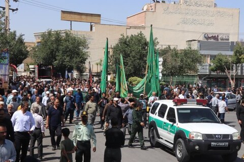 تصاویر / تشییع پیکر ۶ شهید مدافع وطن در شهرضای اصفهان