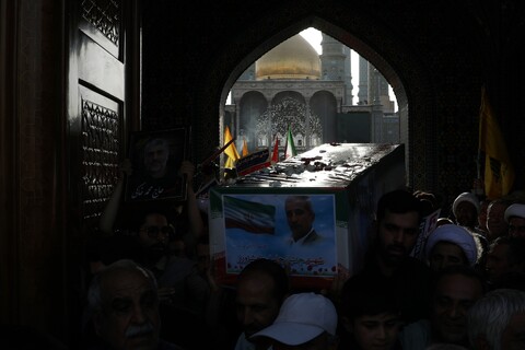 تصاویر/ تصاویر/ تشییع ۸ شهید استان قم در حملات رژیم صهیونیستی