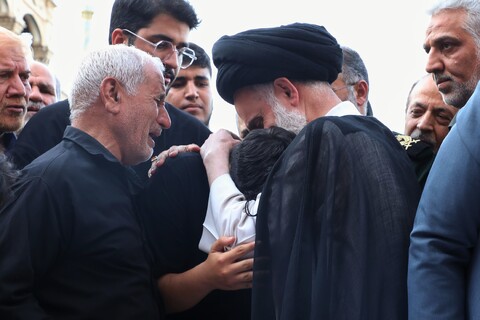 تصاویر/ تصاویر/ تشییع ۸ شهید استان قم در حملات رژیم صهیونیستی