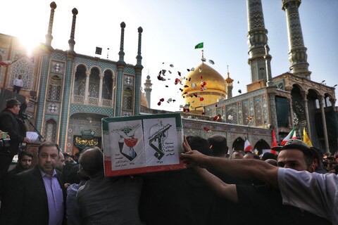 تصاویر/ تصاویر/ تشییع ۸ شهید استان قم در حملات رژیم صهیونیستی