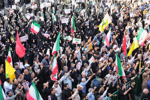 تصاویر/ تصاویر/ تشییع ۸ شهید استان قم در حملات رژیم صهیونیستی