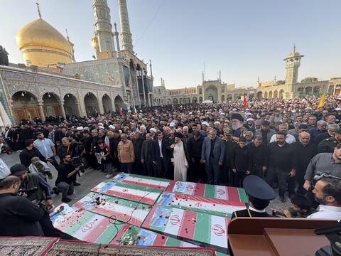 تصاویر / مراسم تشییع پیکر مطهر شهدای حملات رژیم غاصب صهیونیستی در قم