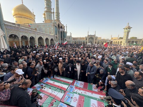 تصاویر / مراسم تشییع پیکر مطهر شهدای حملات رژیم غاصب صهیونیستی در قم