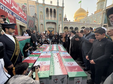 تصاویر / مراسم تشییع پیکر مطهر شهدای حملات رژیم غاصب صهیونیستی در قم