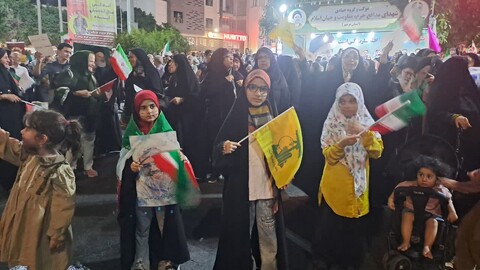 تصاویر/ تجمع بوشهری‌ها در حمایت از رزمندگان سلحشور نیروهای مسلح