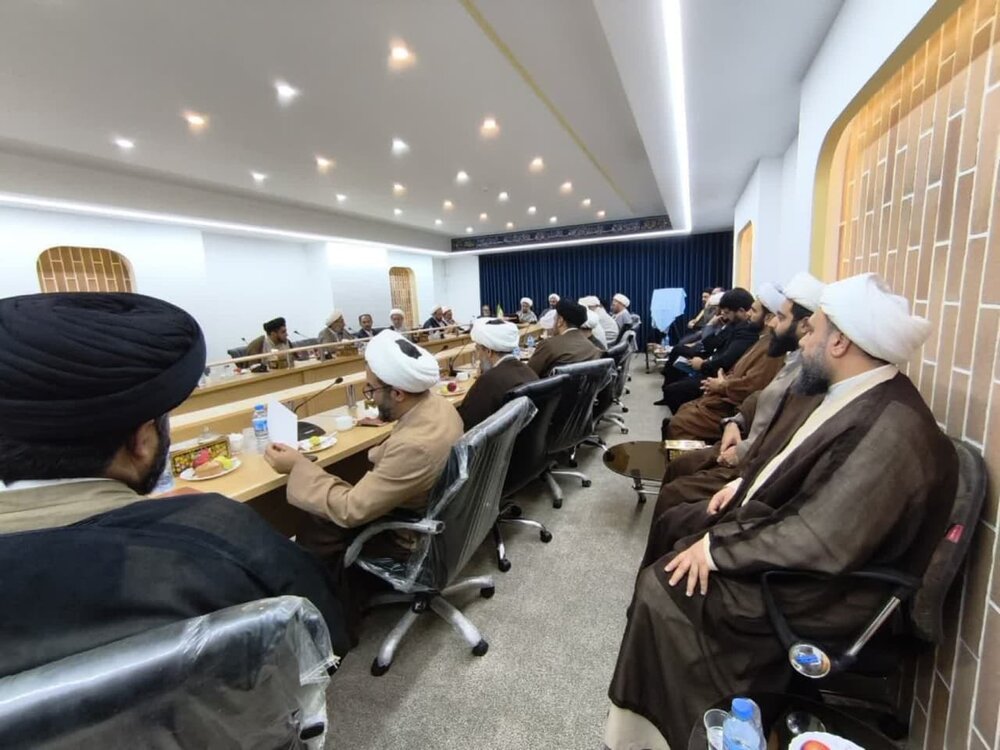 نشست اساتید مؤسسه مذاهب اسلامی برگزار شد