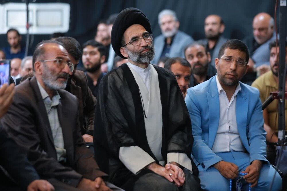 مراسم چاووش محرم و رونمایی از مجموعه شعر عاشورایی «شیب‌الخضیب» در کاشان