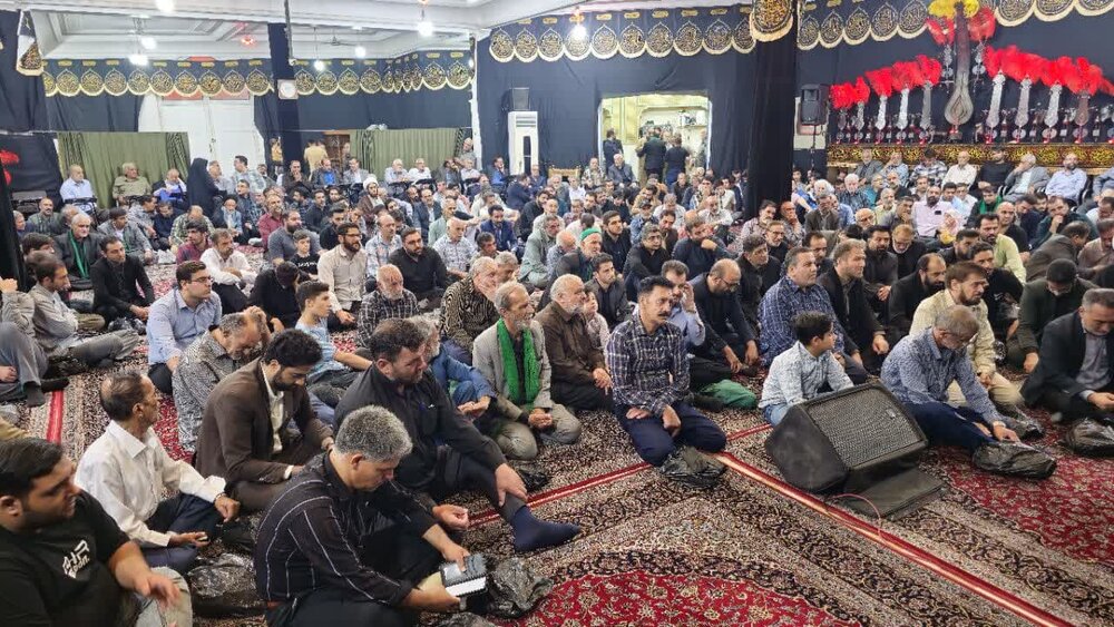 مراسم چاووش محرم و رونمایی از مجموعه شعر عاشورایی «شیب‌الخضیب» در کاشان