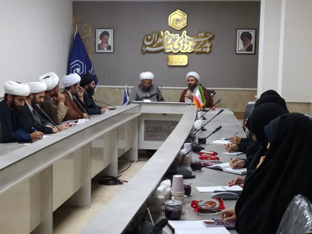 مبلّغان از ماه محرم به‌ عنوان یک فرصت بی‌نظیر بهره ببرند