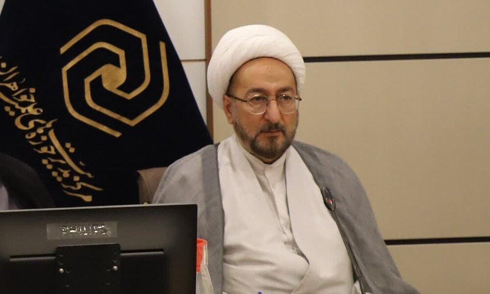 اساتید و طلاب حوزه‌های علمیه خواهران، افسران جنگ نرم‌ هستند