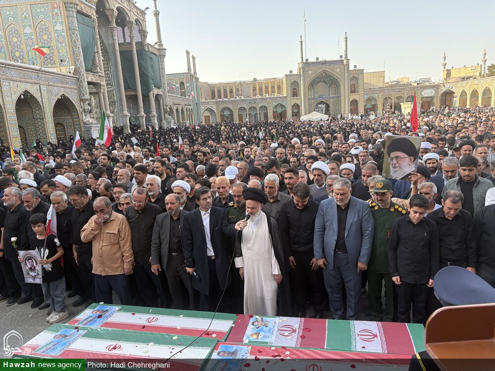 فیلم | مراسم تشییع پیکر مطهر شهدای حملات رژیم غاصب صهیونیستی در قم