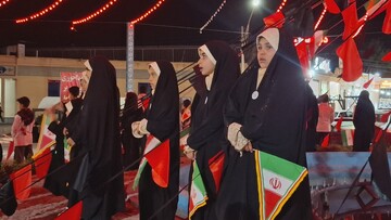 تصاویر/ اجرای حماسی گروه سرود نورالحسن شهر ماهان