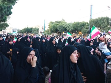 فیلم| اجتماع مردم اراک در حمایت از نیروهای مسلح