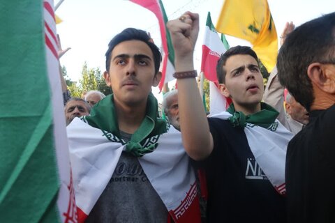 تصاویر / تجمع مردم استان  قزوین در حمایت از نیروهای مسلح و عملیات بزرگ بشارت فتح