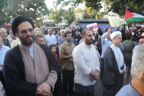 تصاویر / تجمع مردم استان  قزوین در حمایت از نیروهای مسلح و عملیات بزرگ بشارت فتح