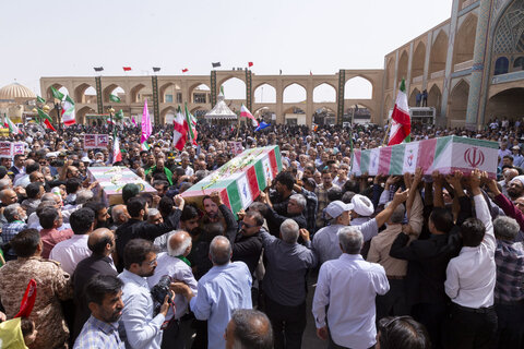 مراسم تشییع و اقامه نماز بر پیکر مطهر شهدای حمله رژیم صهیونیستی به یزد