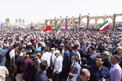 مراسم تشییع و اقامه نماز بر پیکر مطهر شهدای حمله رژیم صهیونیستی به یزد