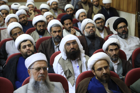 نشست مبلفین و علمای اهل تشیع و تسنن بیرجند