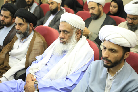 نشست مبلفین و علمای اهل تشیع و تسنن بیرجند