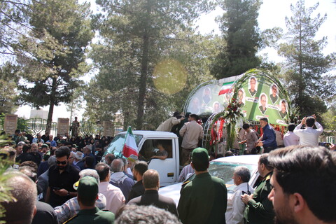 تصاویر/عطر شهادت در کرمان پیچید؛ وداع جانسوز مردم با فرزندان حاج قاسم