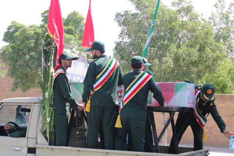 تصاویر/عطر شهادت در کرمان پیچید؛ وداع جانسوز مردم با فرزندان حاج قاسم