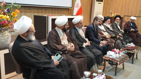 تصاویر| نشست تبیینی روایت صادق با حضور استاندار اصفهان