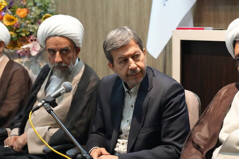 تصاویر| نشست تبیینی روایت صادق با حضور استاندار اصفهان