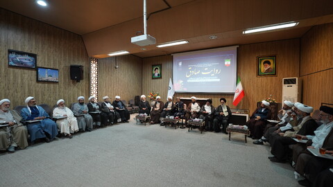تصاویر| نشست تبیینی روایت صادق با حضور استاندار اصفهان