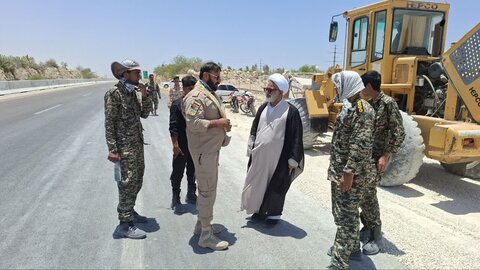 تصاویر/ بازدید امام جمعه کنگان از ایست و بازرسی