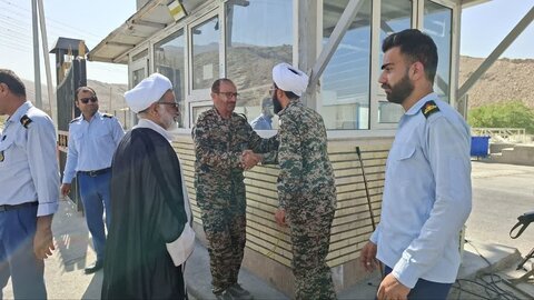 تصاویر/ بازدید امام جمعه کنگان از ایست و بازرسی