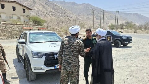 تصاویر/ بازدید امام جمعه کنگان از ایست و بازرسی