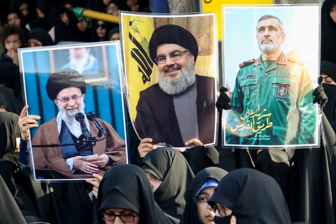 تصاویر / مراسم تشییع پیکر دو شهید تجاوز رژیم صهیونیستی در درچه اصفهان