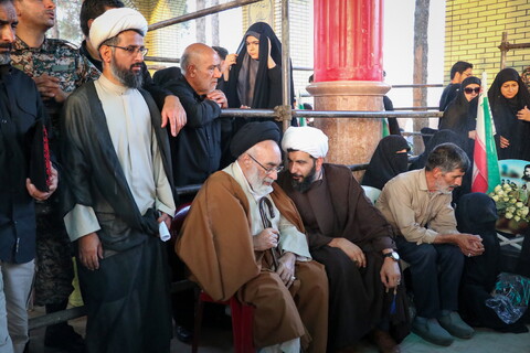 تصاویر / مراسم تشییع پیکر دو شهید تجاوز رژیم صهیونیستی در درچه اصفهان