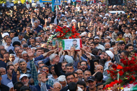 تصاویر / مراسم تشییع پیکر دو شهید تجاوز رژیم صهیونیستی در درچه اصفهان