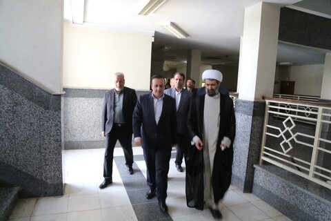 تصاویر / دیدار استاند ار قزوین با مجموعه دستگاه قضایی استان قزوین