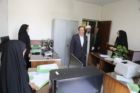 تصاویر / دیدار استاند ار قزوین با مجموعه دستگاه قضایی استان قزوین