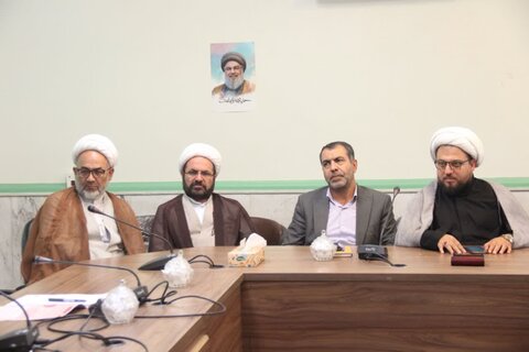 تصاویر / جلسه ستاد شئون فرهنگی ومناسبات مذهبی وِیژ ه ایام ماه محرم وصفر