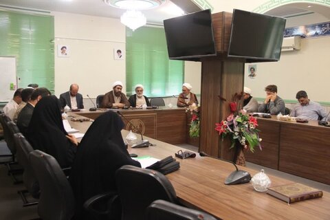 تصاویر / جلسه ستاد شئون فرهنگی ومناسبات مذهبی وِیژ ه ایام ماه محرم وصفر