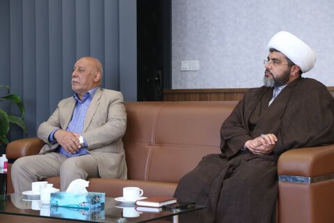 تصاویر / نشست توجیهی مدیر کل اوقاف قزوین با  امنا امامزادگان و بقاع متبرکه شهر قزوین