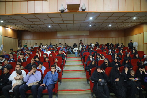 تصویر / همایش بزرگ مداحان نوجوان شاخص استان قم