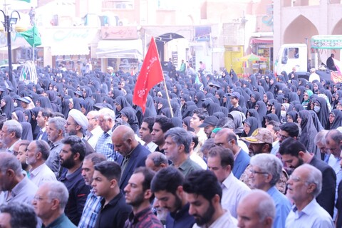 مراسم تشییع پیکرهای مطهر شهدا در یزد