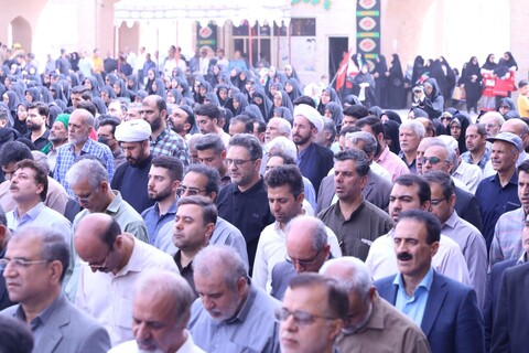 مراسم تشییع پیکرهای مطهر شهدا در یزد