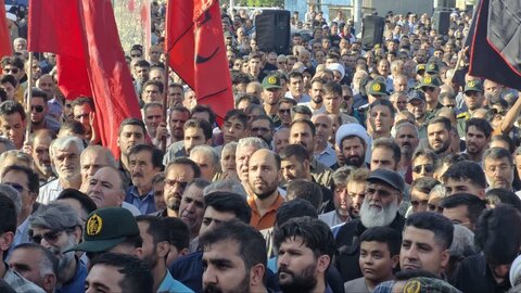 تصاویر تشییع باشکوه پیکر مطهر پاسدار شهید حسین محمودی در دلفان