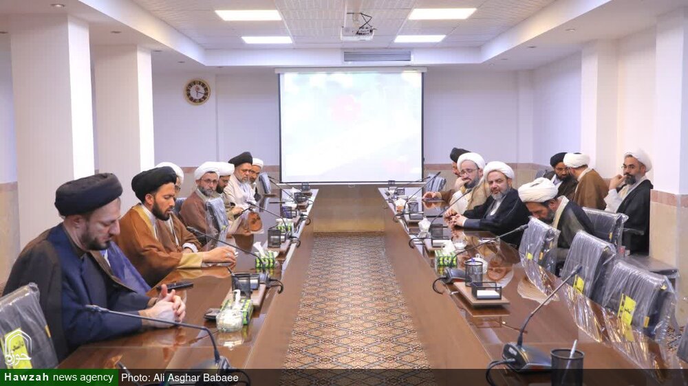 تصاویر/ برگزاری دوره آموزشی با موضوع جهاد تبیین